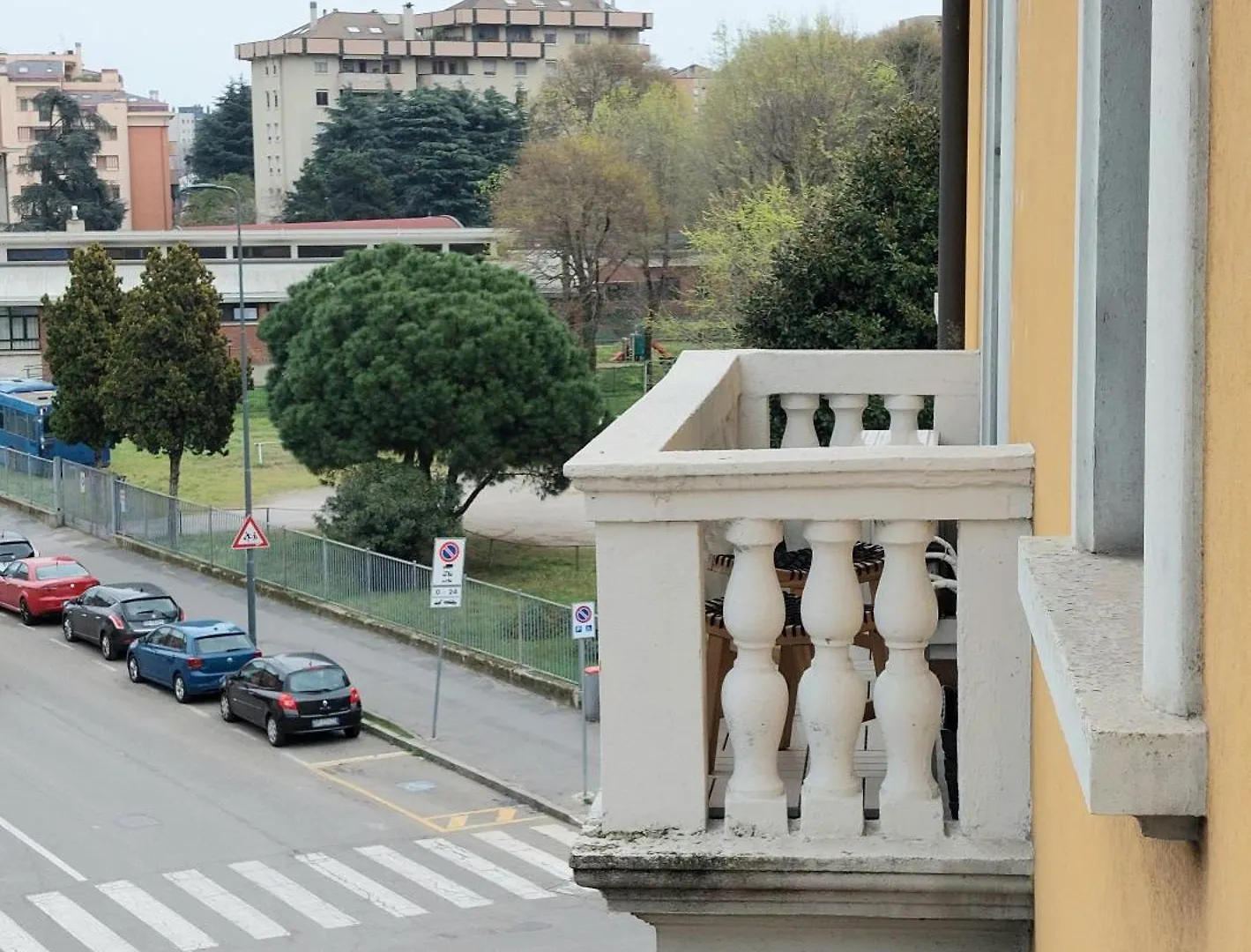 Studio 1 Milano Navigli 0*,